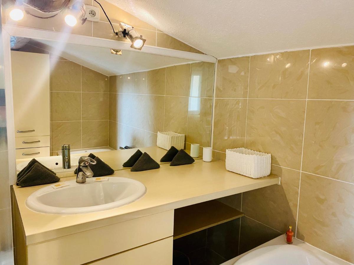 "Gigi" Superbe Loft En Plein Coeur De Sete - Terrasse Apartment Bagian luar foto